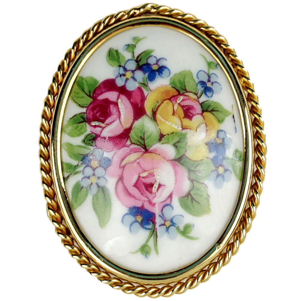 BROCHE en porcelaine et métal doré - Ep. 2e MOITIE XIXe