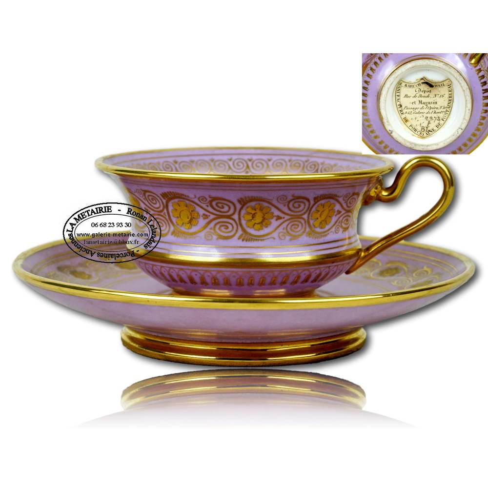 Royal Albert - 8 tasses à thé et soucoupes + bonbonnière