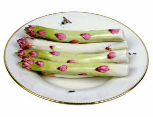 ASSIETTE TROMPE L'OEIL aux "ASPERGES" en porcelaine de Didier GARDILLOU 