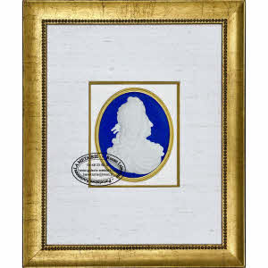 MEDAILLON en biscuit LOUIS XIV