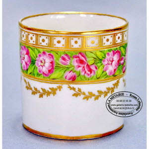 COMTE_D'ARTOIS_PARIS_TASSE_5