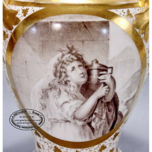 Housel_Rue_Thiroux_Vase_2_20210110221535