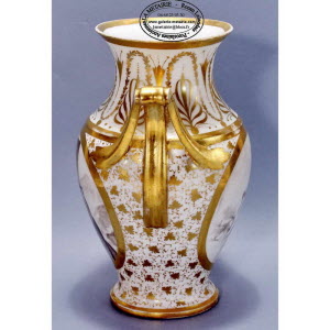 Housel_Rue_Thiroux_Vase_3_20210110221535
