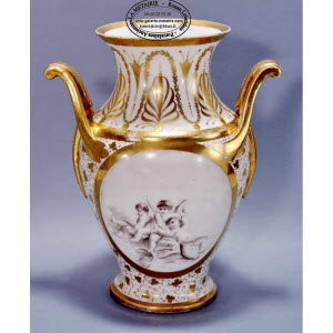 Housel_Rue_Thiroux_Vase_5_20210110221535