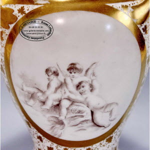 Housel_Rue_Thiroux_Vase_6_20210110221535