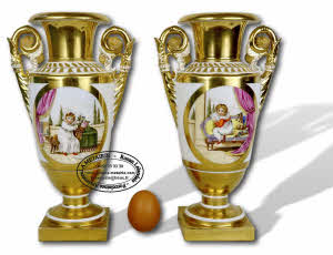 PARIS - Manufacture INDÉTERMINÉE - PAIRE de VASES - Ep. DÉBUT XIXe