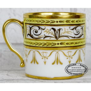 PARIS-TASSE-et-sa-COUCOUPE-JAUNE-014