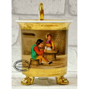PARIS-TASSE_TRIPODE_et_sa_SOUCOUPE-_08
