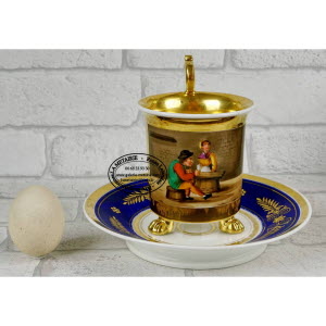 PARIS-TASSE_TRIPODE_et_sa_SOUCOUPE-_10