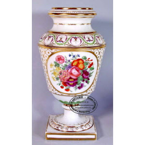 Paris_Grand_Vase_2