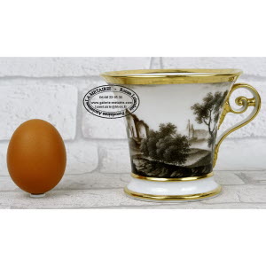 Porcelaine_de_NAST-Tasse_a_choocolat-2
