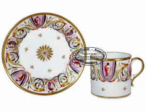 TASSE et sa SOUCOUPE - en porcelaine de PARIS