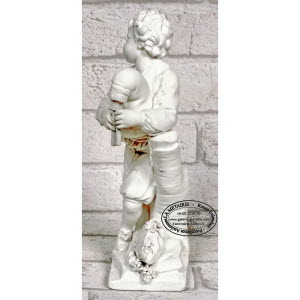 SEVRES-LE_JOUEUR_DE_CORNEMUSE-8