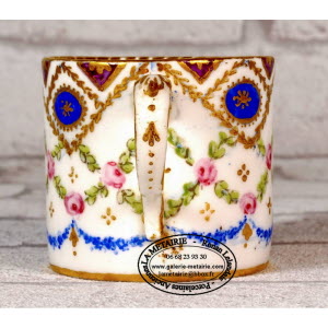 SEVRES-TASSES_et_sa_Soucoupe_4e_grandeur__03_20220902081555
