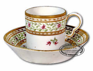 PARIS - Manufacture de CLIGNANCOURT - Période MOITTE - TASSE litron et sa SOUCOUPE - Ep. FIN XVIIIe