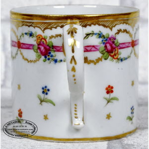 TASSE_et_sa_SOUCOUPE-Porcelaine_de_BORDEAUX-3